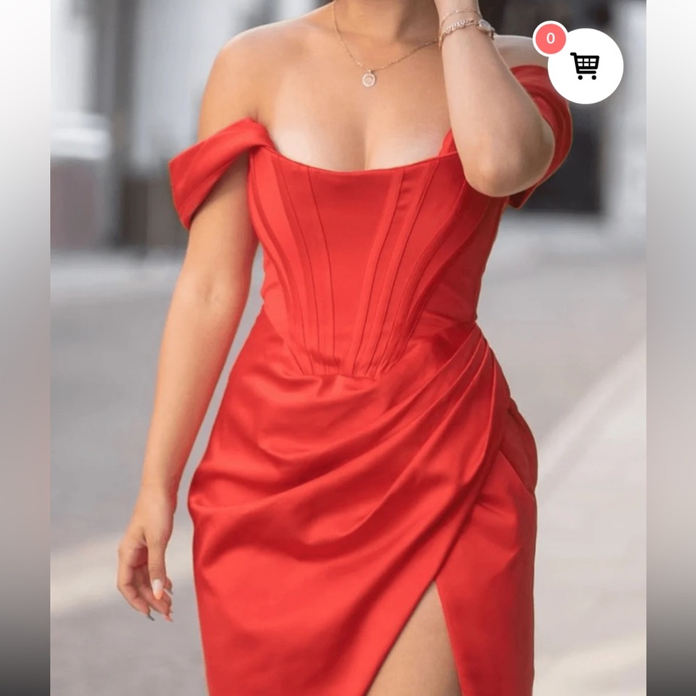 New style of cb red off the shoulder dress